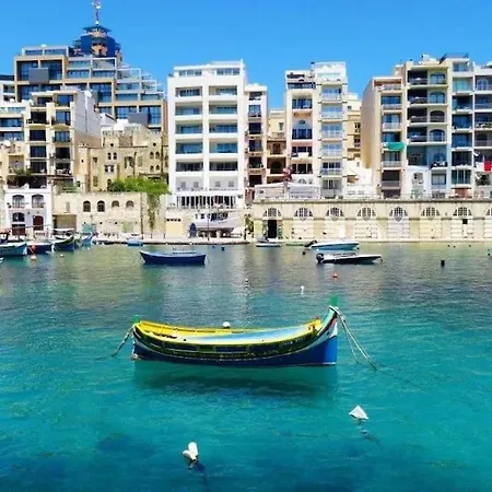 Appartamento Spacious 2 Bedroom In Border St Julians Sliema